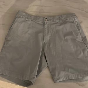 Lululemon Mens Commission 7” Shorts SZ 32